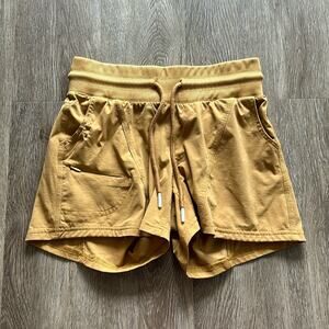 Zyia Active Canyon Shorts XS Mustard Yellow 3.75" 4-Way Stretch Pockets